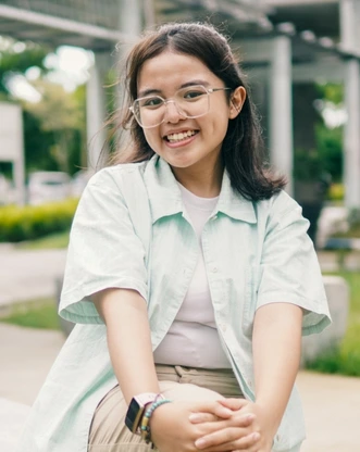 Olivia Novena W